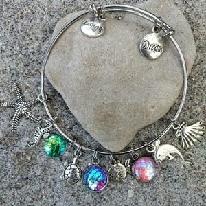 Laugh Dream Charm Bracelet